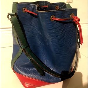 AUTHENTIC Louis Vuitton Tricolor Bucket Noé.